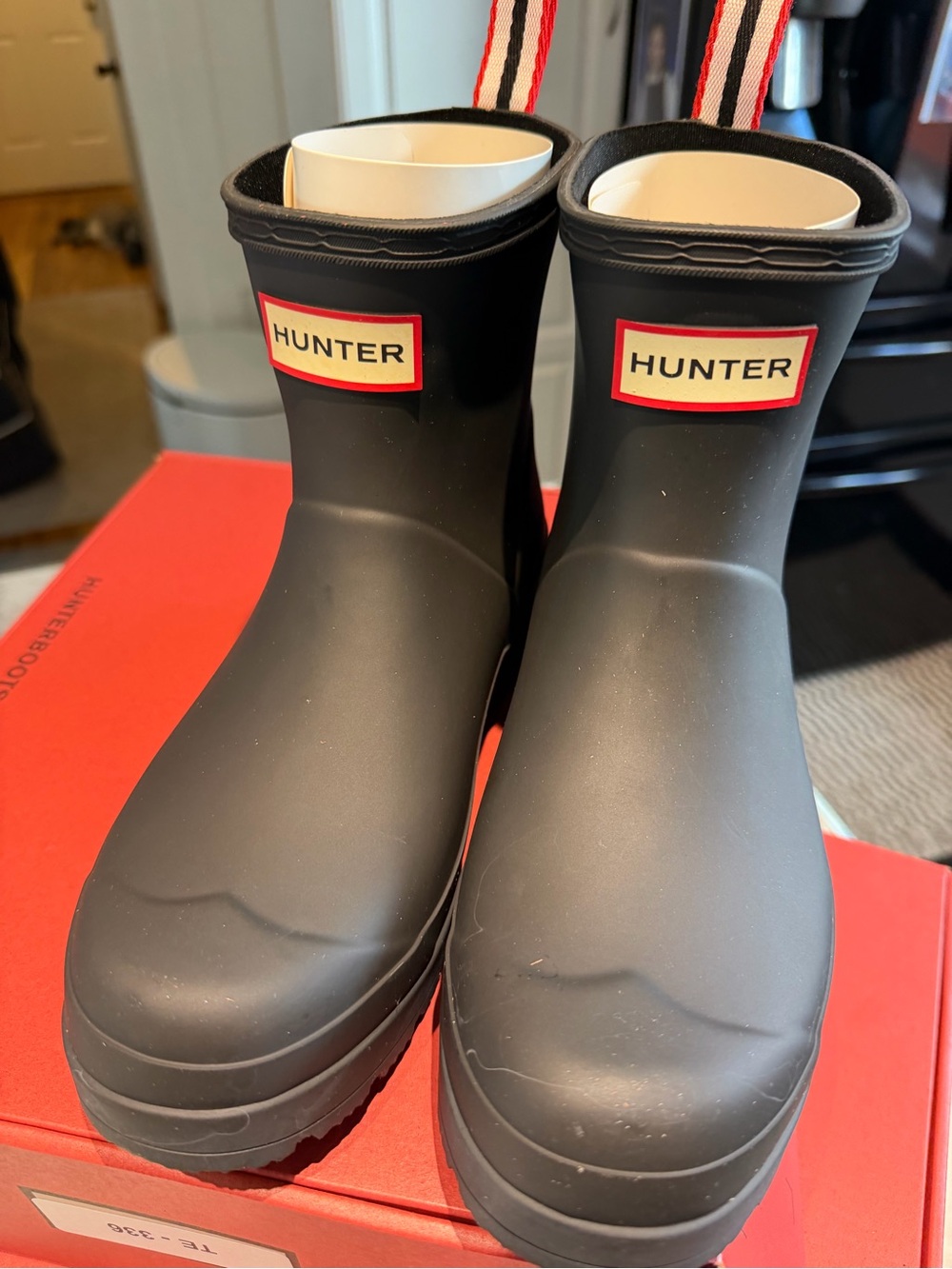 Hunter Black Short Women’s Rain Boots - Picture 2 of 9